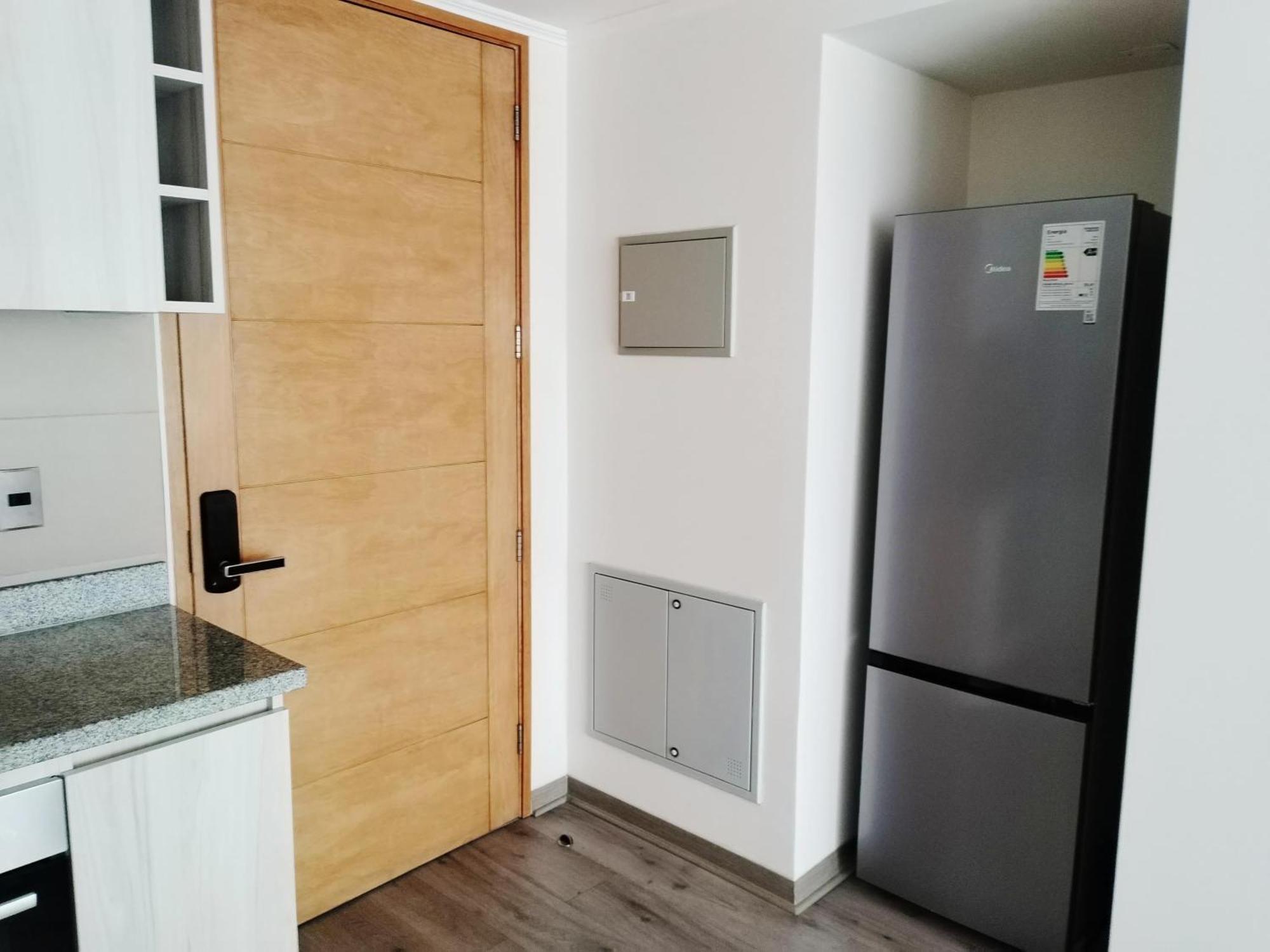 Apartamento Moderno Y Amplio Departamento 1d1b Con Fabulosa Vista Al Parque Ecuador Y A La Ciudad Concepción