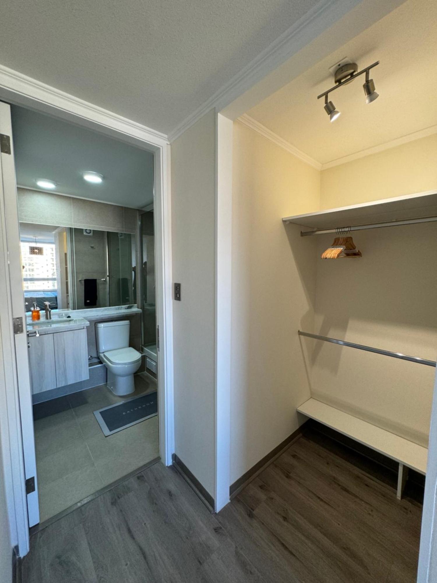 Apartamento Moderno Y Amplio Departamento 1d1b Con Fabulosa Vista Al Parque Ecuador Y A La Ciudad