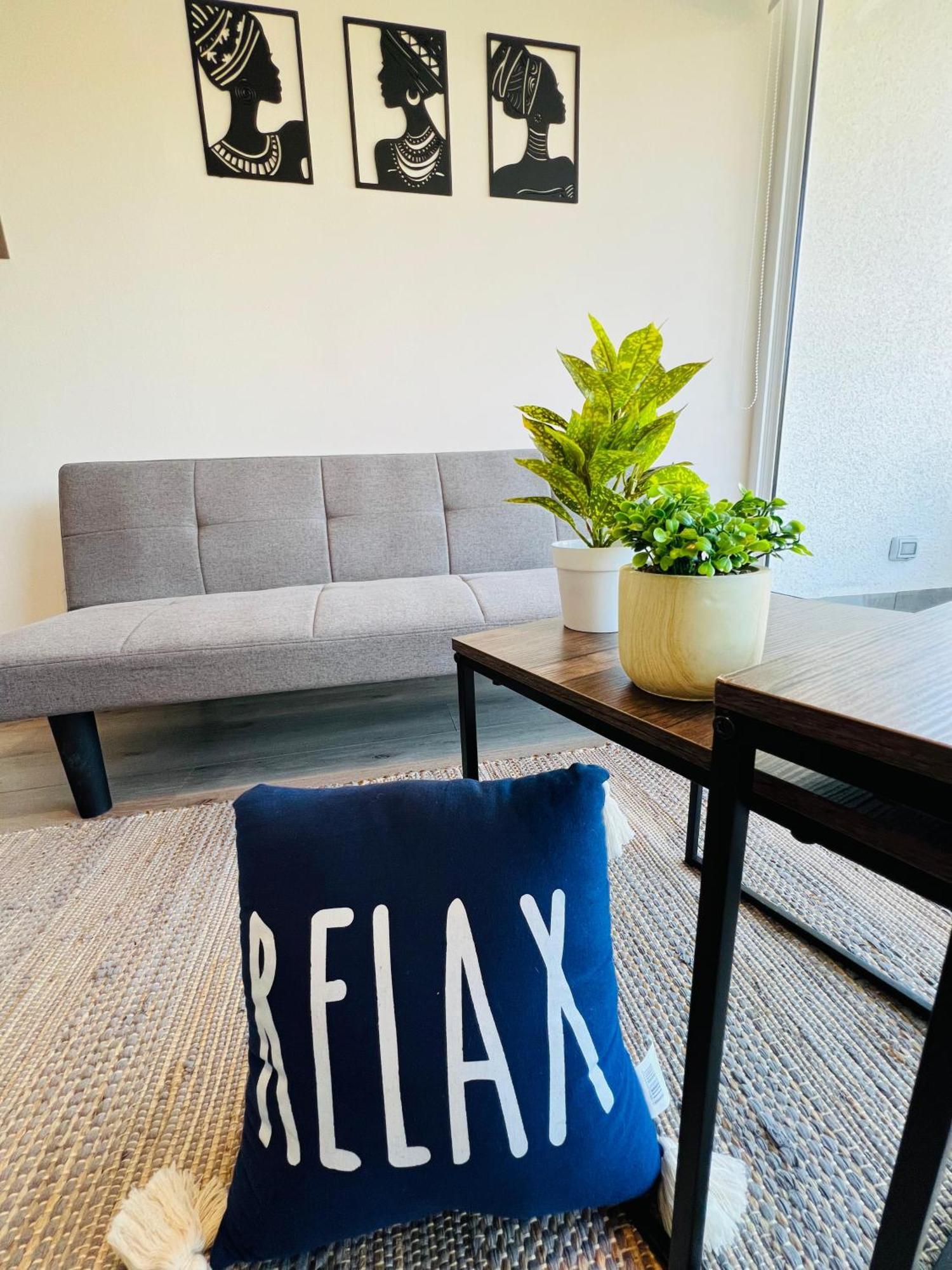 Apartamento Moderno Y Amplio Departamento 1d1b Con Fabulosa Vista Al Parque Ecuador Y A La Ciudad
